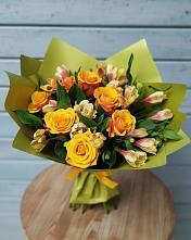 Букет цветов из:  Альстромерии и Розы в Елизаветино