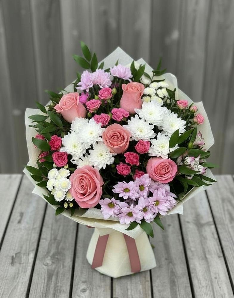 Букет цветов из: Альстромерии, Гвоздики, Розы и Хризантемы в Елизаветино