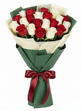 Букет Микс из красных и белых роз #REPLACE_PRED# Елизаветино