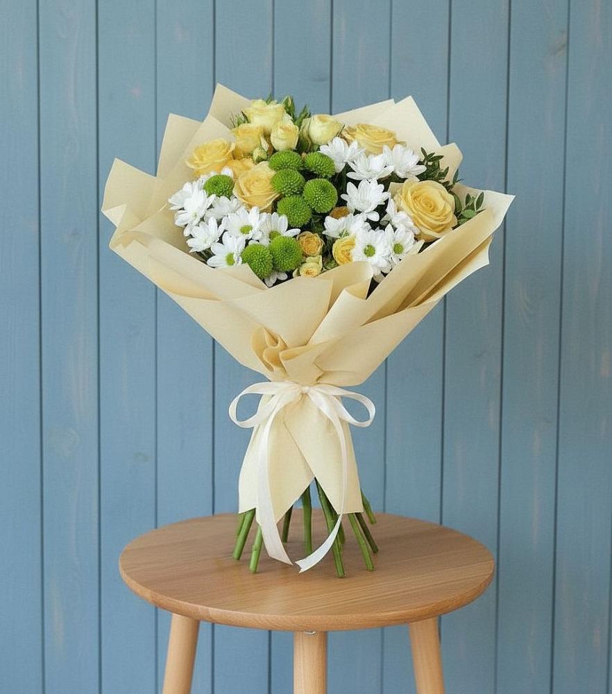 Букет цветов из: Хризантемы и Розы в Елизаветино