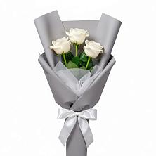 Букет 3 белые розы в Елизаветино