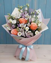 Букет цветов из:  Лизиантусы, Розы, Альстромерии и Гипсофила #REPLACE_PRED# Елизаветино