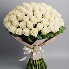 Букет 101 беля роза Белоснежка в Елизаветино