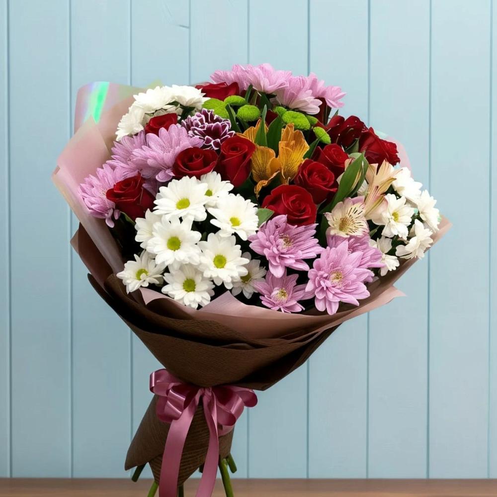 Букет цветов из: Розы, Хризантемы и Альстромерии в Елизаветино