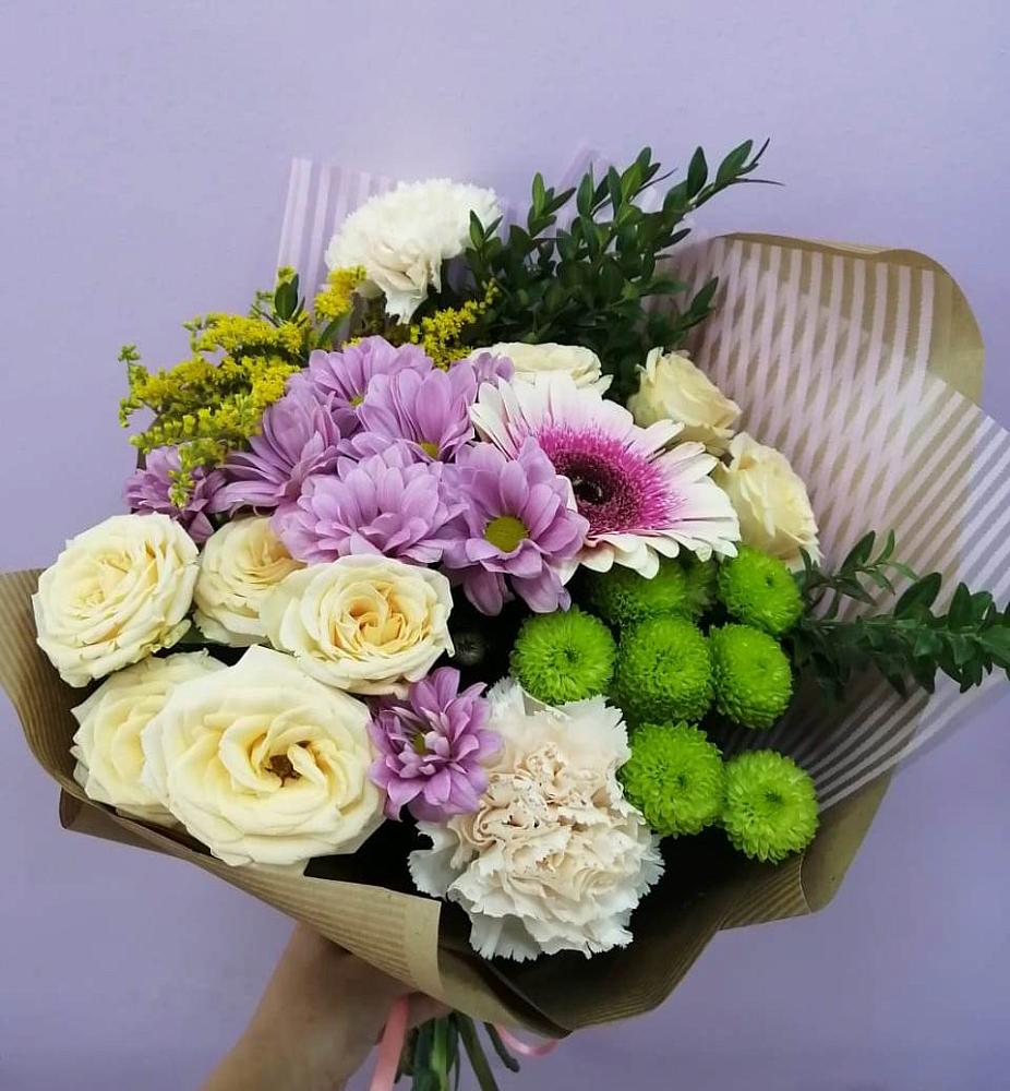 Букет цветов из: Хризантемы, Розы, Гвоздики и Герберы в Елизаветино