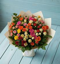 Букет Микс из разноцветных кустовых роз в Елизаветино